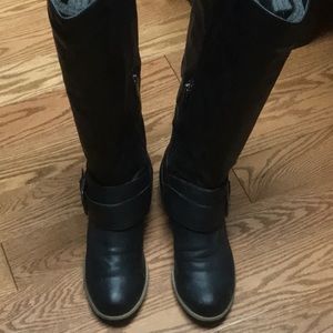Steve Madden boots size 8